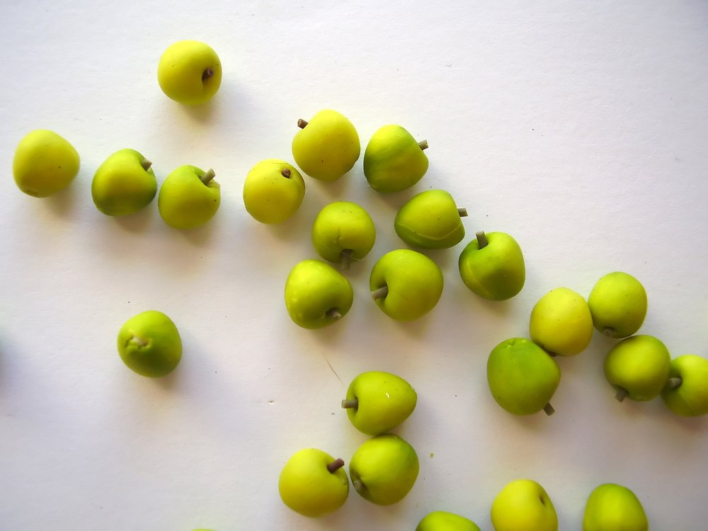 TX Miniatures Market Place html Fruit, Apple, single, green pk3