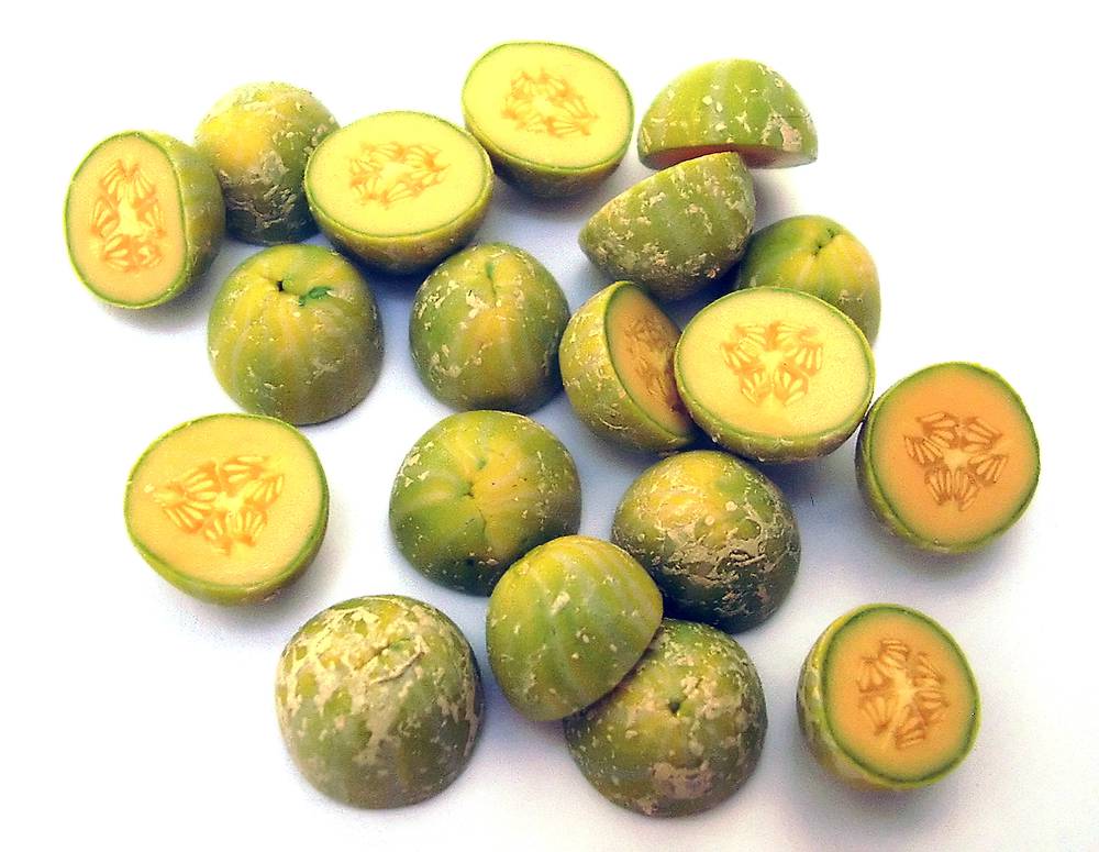 TX Miniatures Market Place html Fruit, Melon, cantaloupe, half